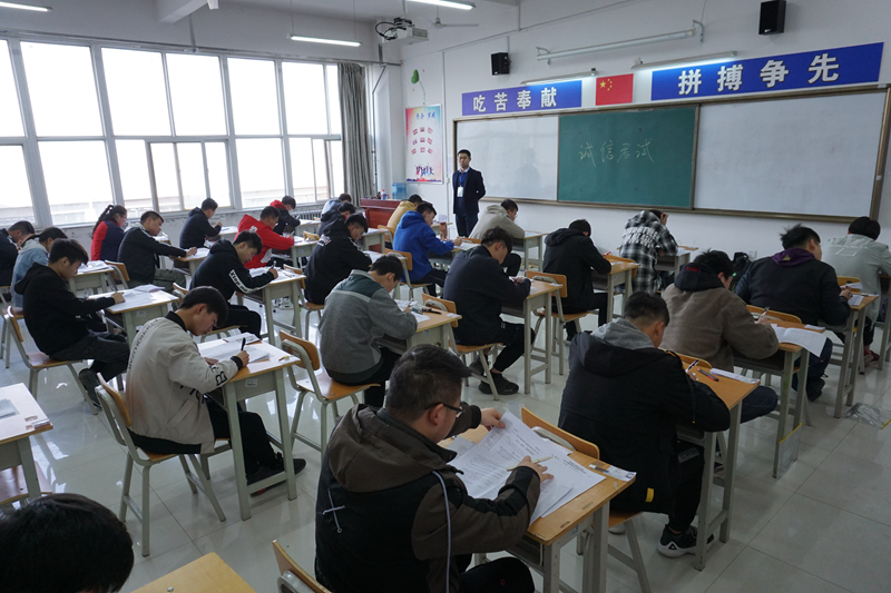 南京地区单招学校有哪些专业适合男生？